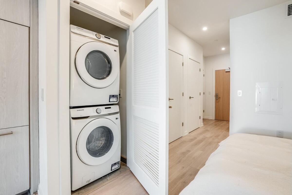 Spacious - Hollywood Pool, Parking, Sauna Appartement Los Angeles